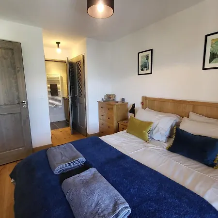Plein Soleil Modern 3 Bedroom With Stunning Mountain Views Samoens