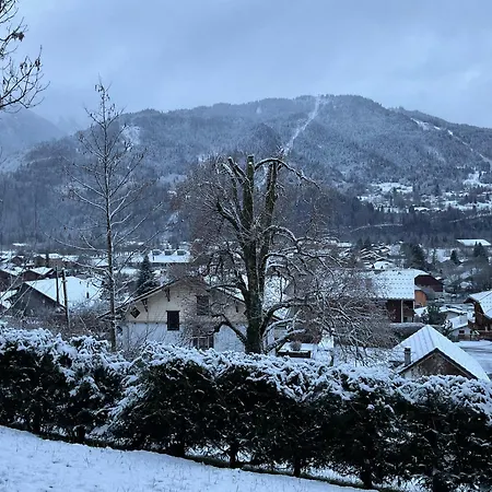 Plein Soleil Modern 3 Bedroom With Stunning Mountain Views * Samoens